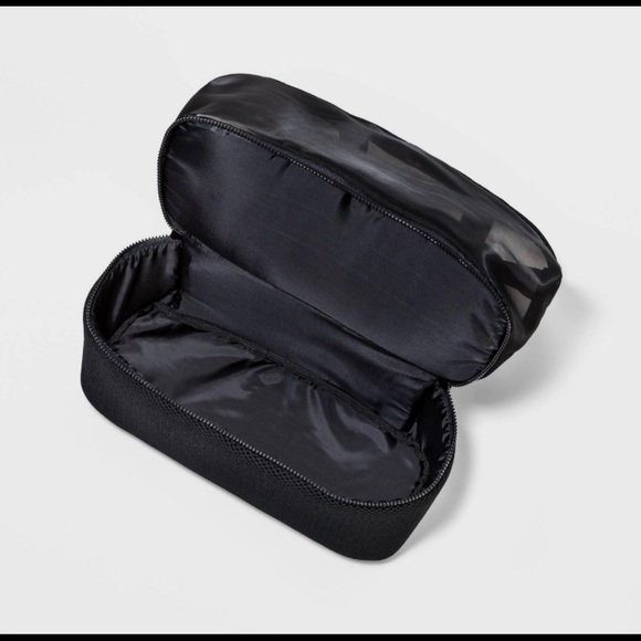 Mesh Beach Bag! Excellent NEW Condition - Picture 4 of 4